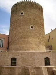 Torrione angioino