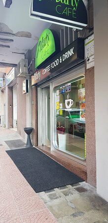 Marty Cafe