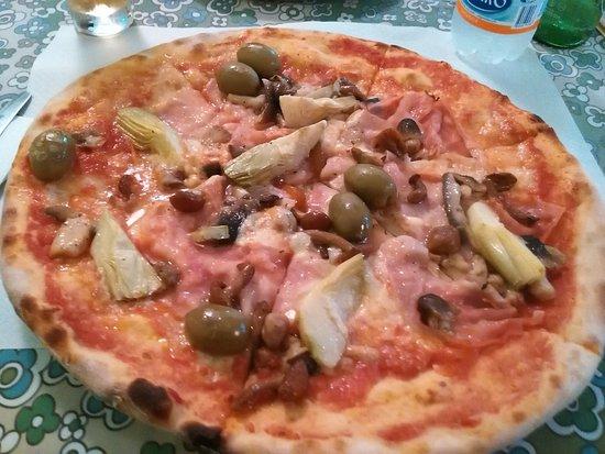 Pizzeria La Romana