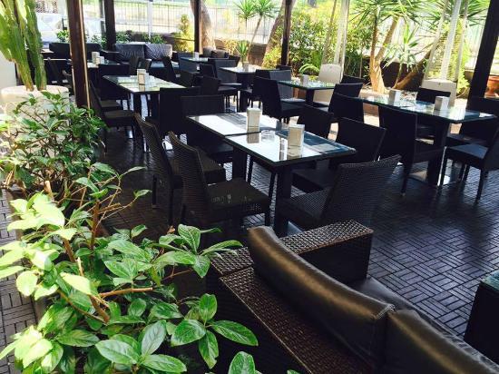 Arcobaleno Lounge Cafe