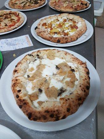 Pizzeria Noel