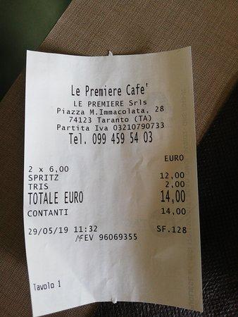 Le Premiere Cafe