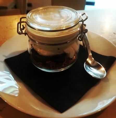 Komodo Cafe