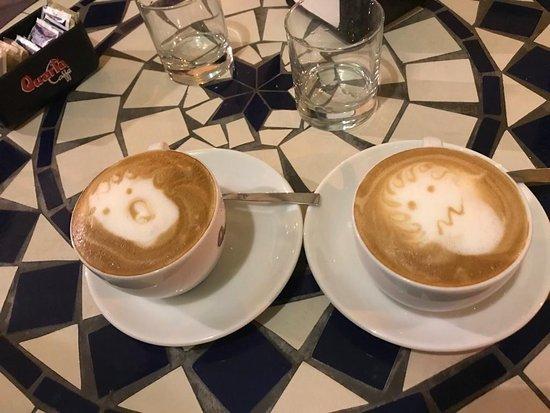 En Plo Cafe