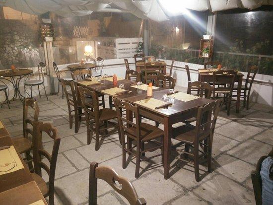 Divino Wine & Food