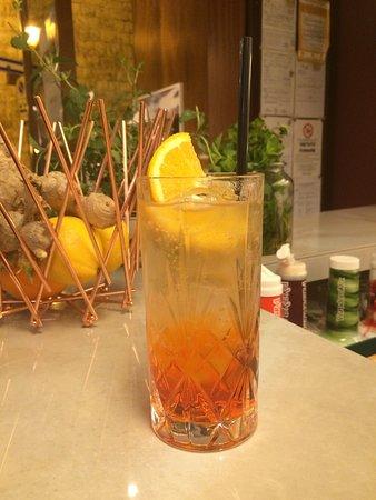 Rosso cardinale