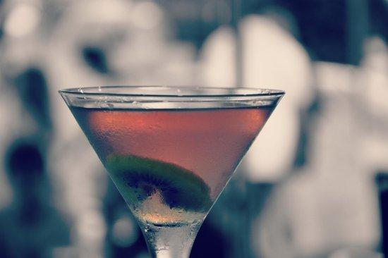 Waikiki Lounge Bar