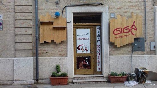 GigàWinebar
