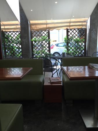 Caffe Ausonia