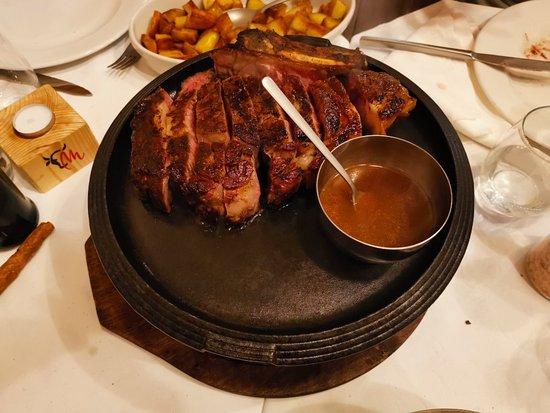 McManni Steak House