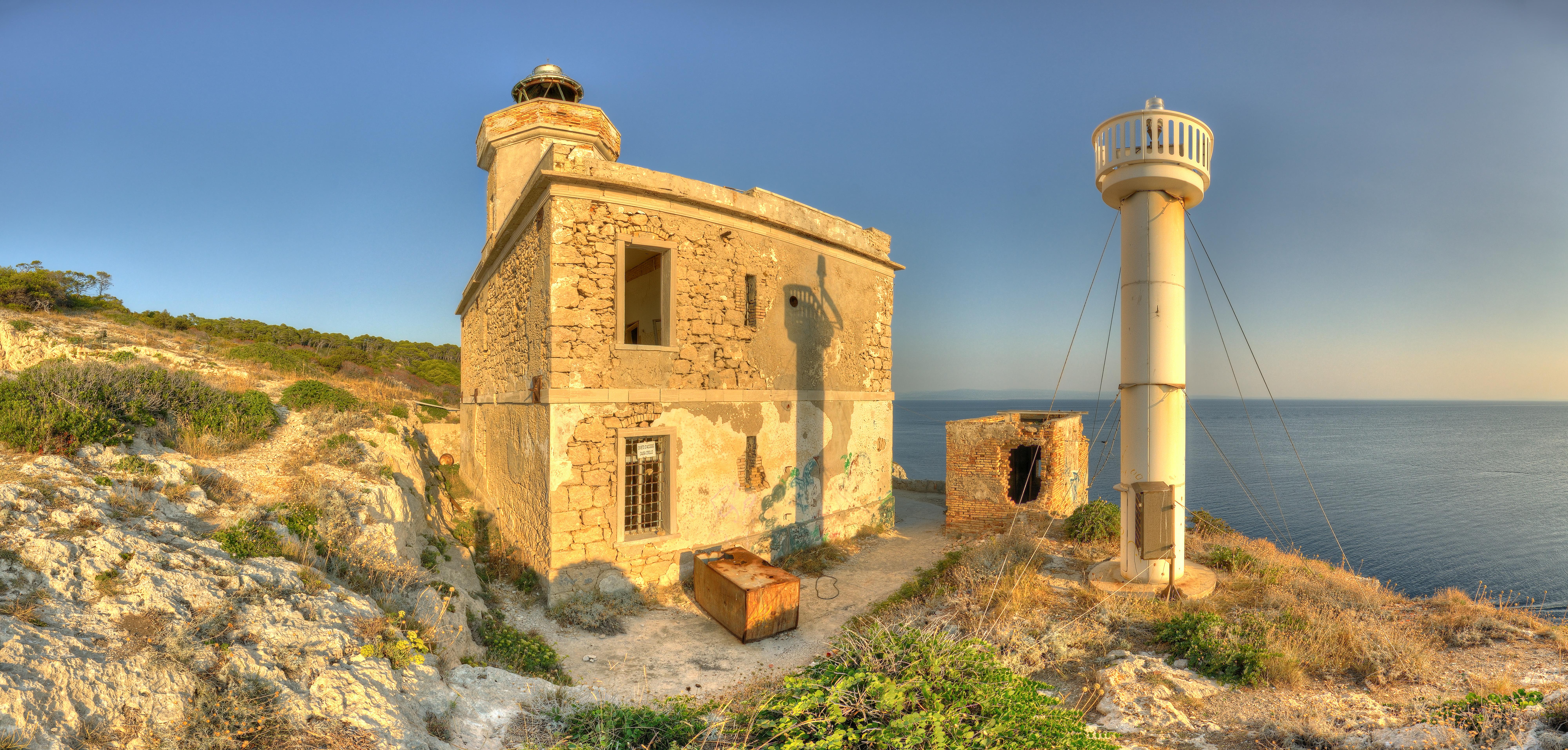 Punta del Diavolo Lighthouse