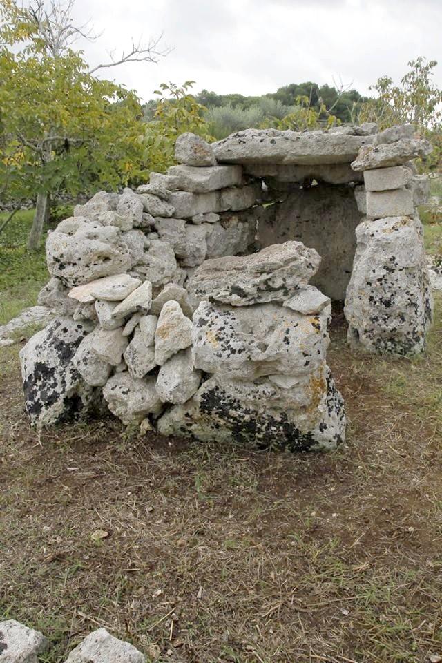 dolmen Canali