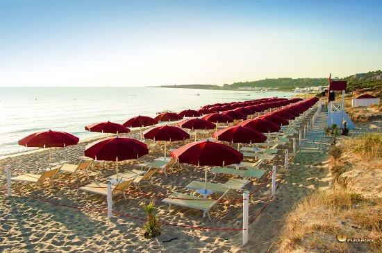 Iride Beach