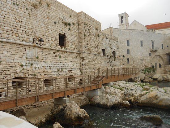 Ex Stazione Di Vedetta Della Marina