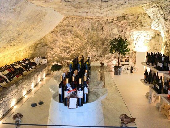 Enoteca dei bevitori poeti e viaggiatori